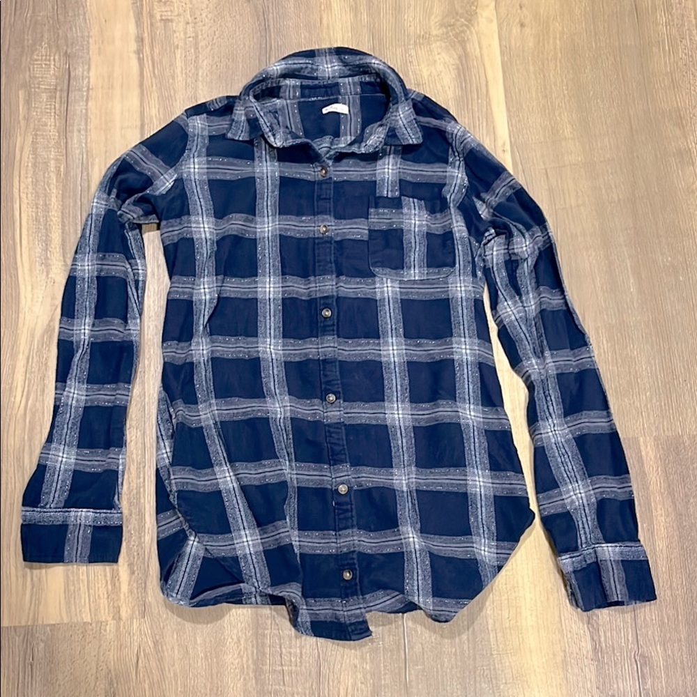 Hollister size S button down shirt